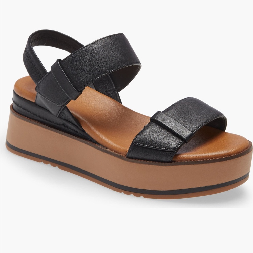 Women's Black and Brown Sandals